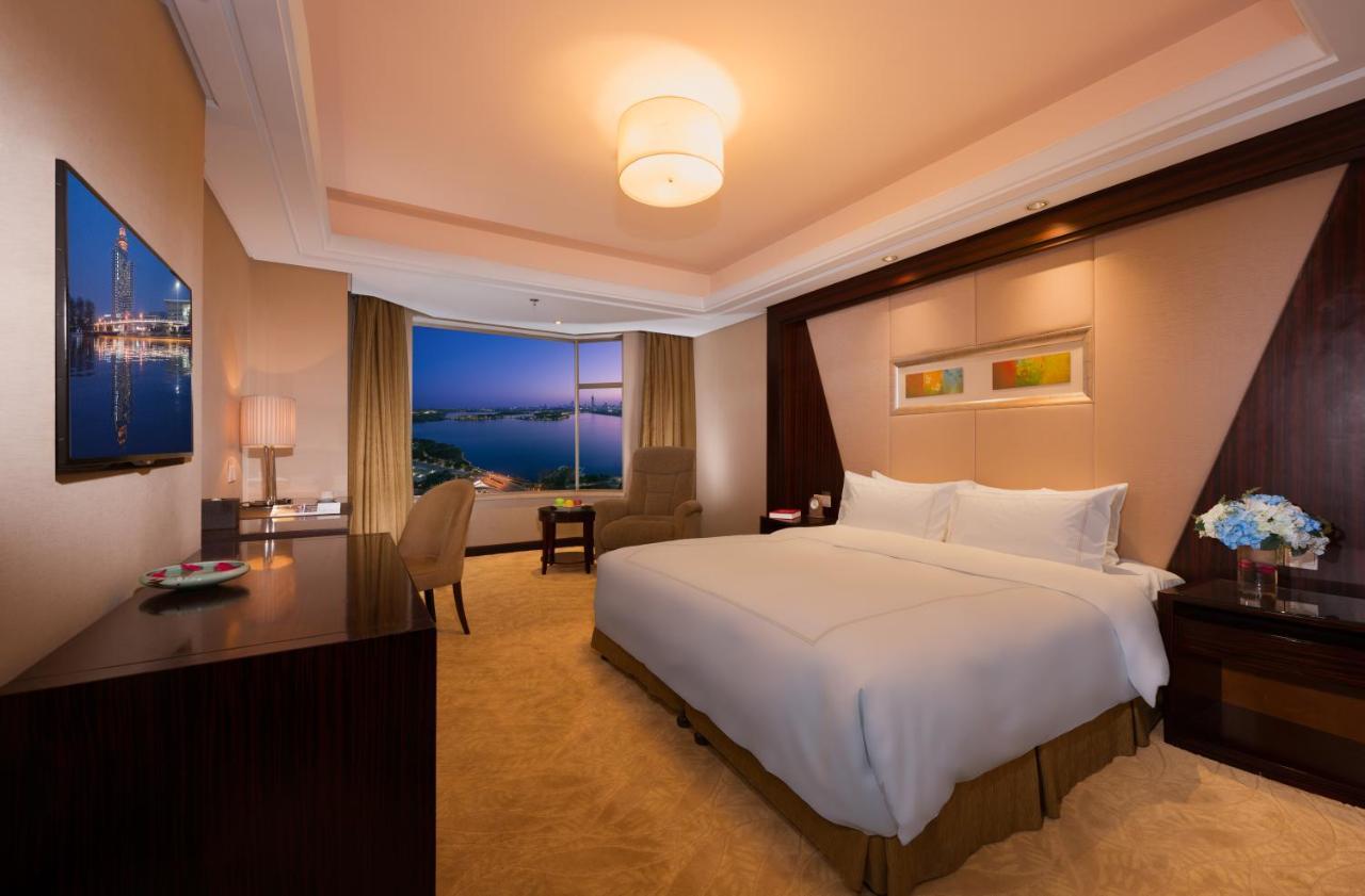 Shu Guang International Hotel Nanjing  Exterior foto