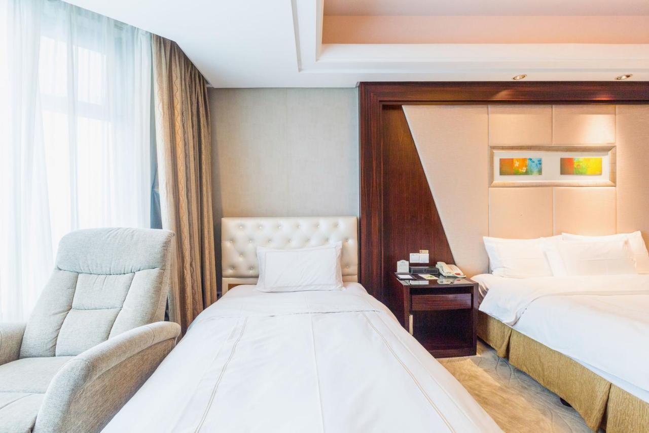 Shu Guang International Hotel Nanjing  Exterior foto