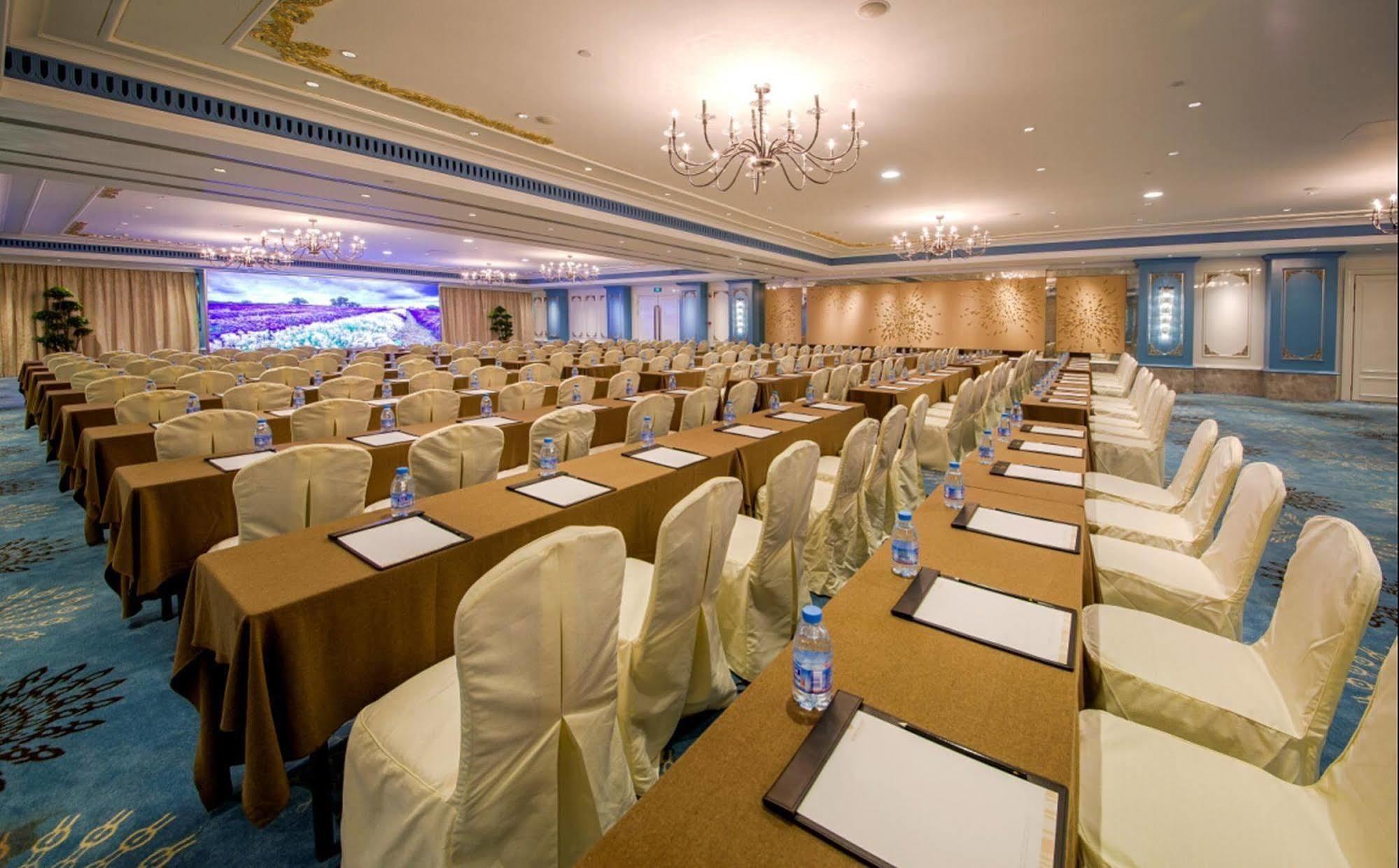 Shu Guang International Hotel Nanjing  Exterior foto